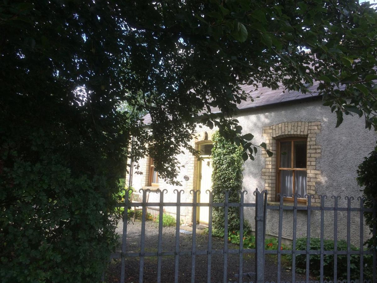 Country Garden House Holiday Homes Ballymoney Exterior photo